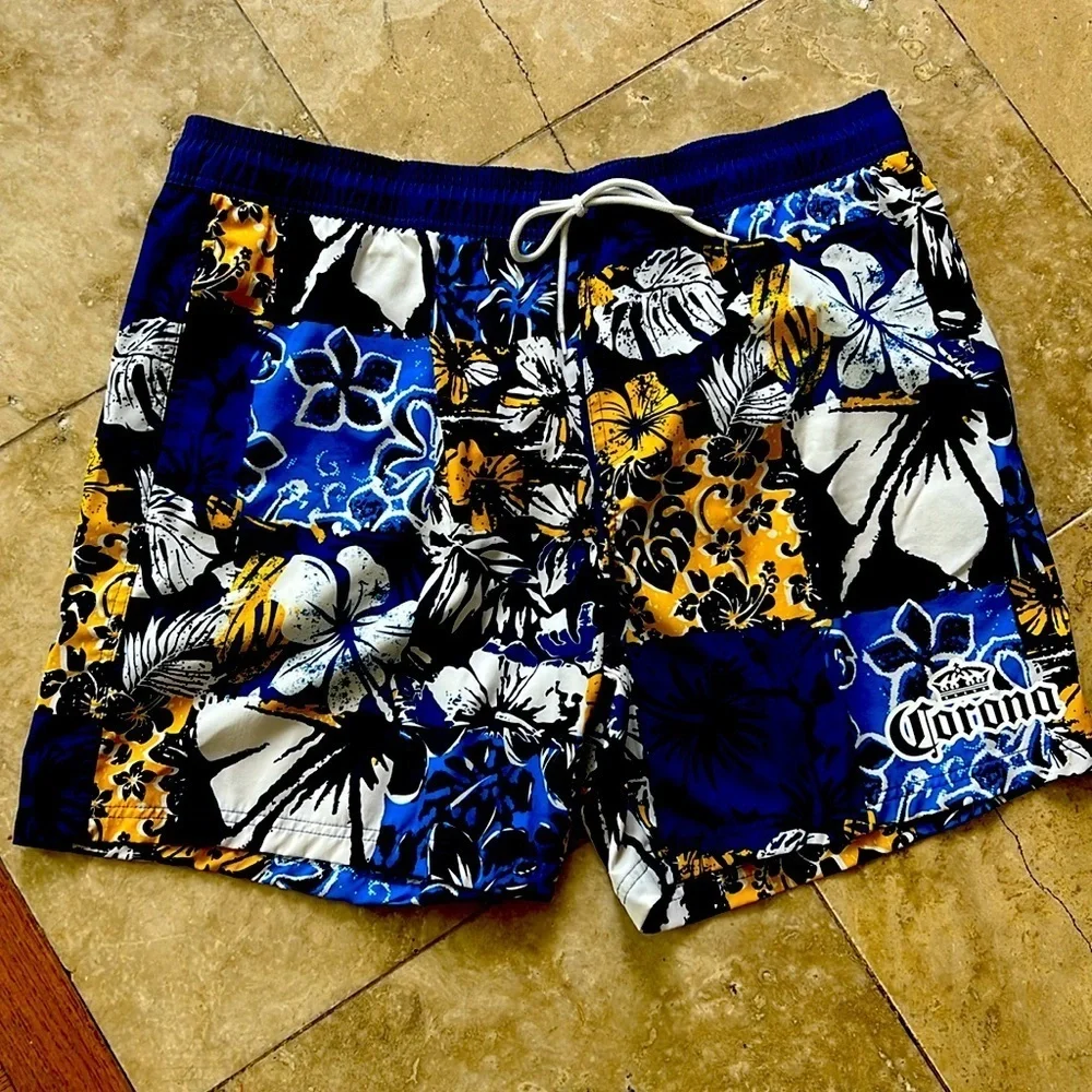 Corona men’s swim trunks mesh wand perfect condition extra large 40/42